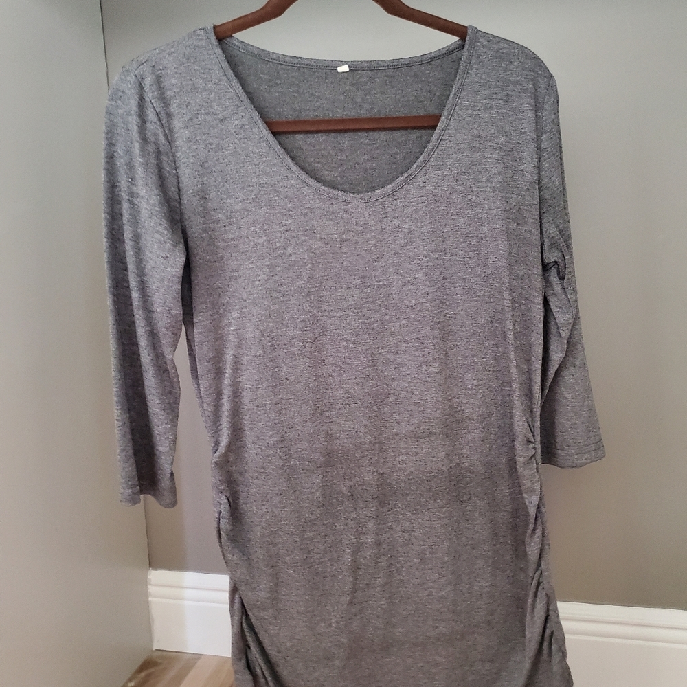 Maternity top bundle